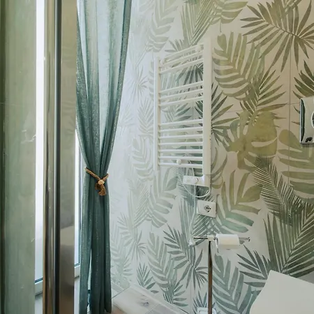 Pensionat Lara's By I Borbone Neapel