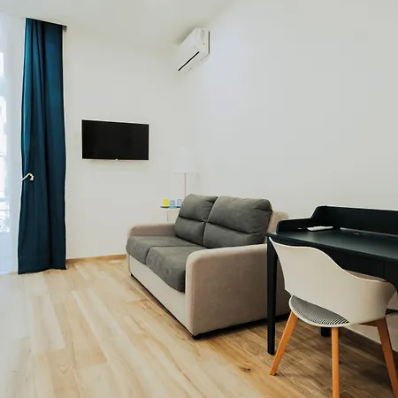 Pensionat Lara's By I Borbone 4*