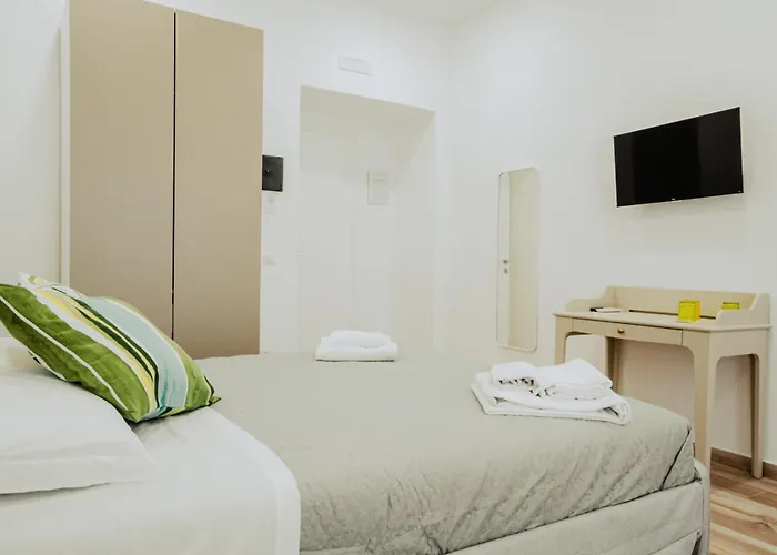 Lara's By I Borbone Gasthuis Napels