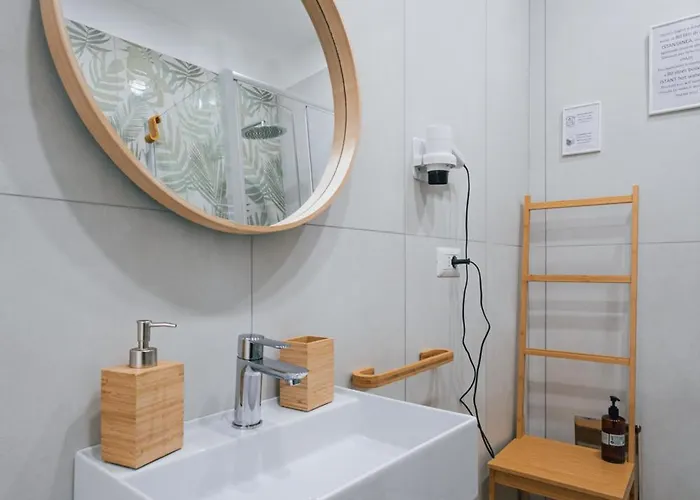 Gasthuis Lara's By I Borbone Napels